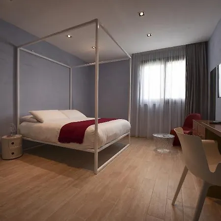 Quaint Hotel 4*
