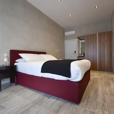 Quaint Hotel 4*